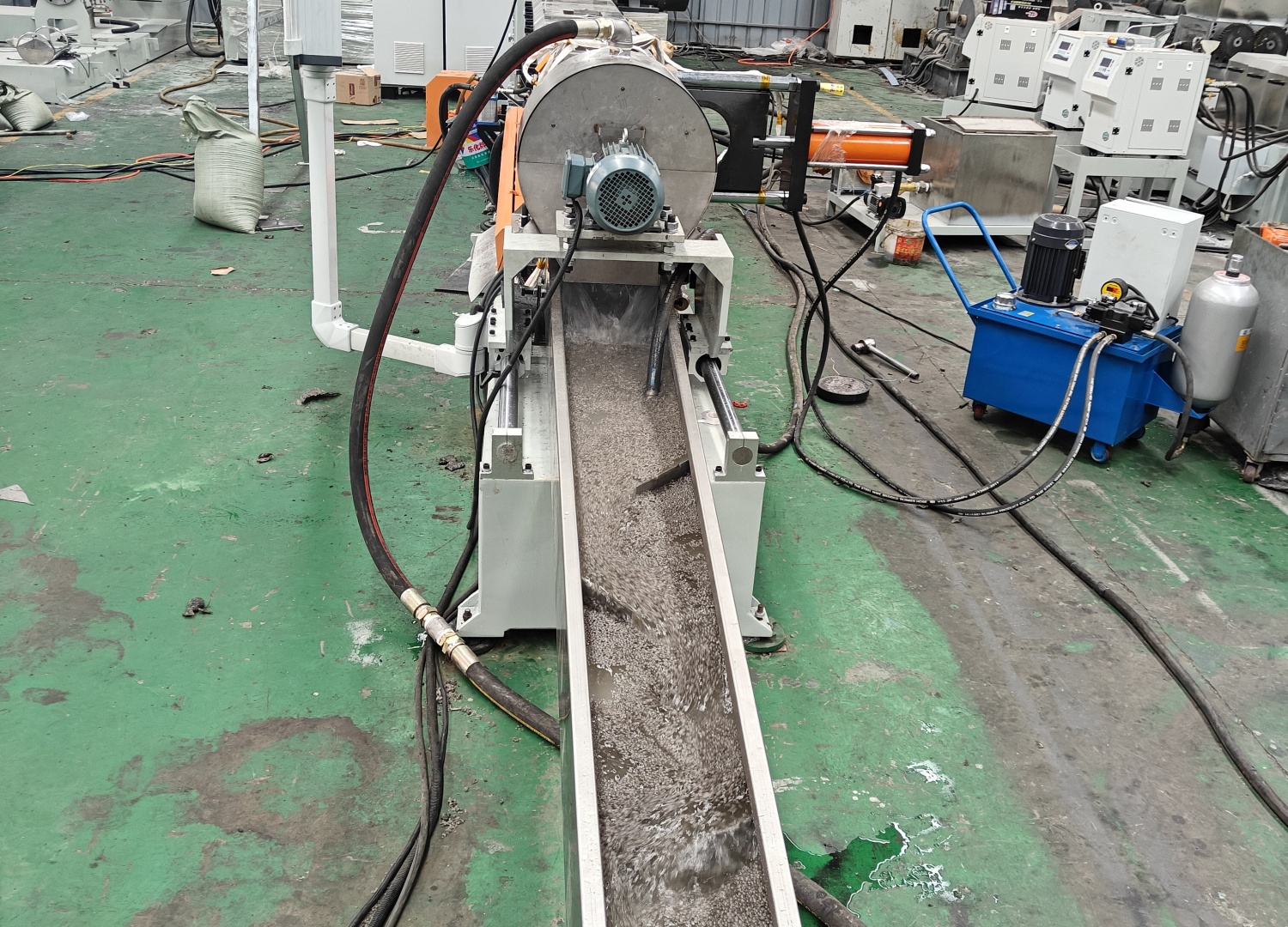 PE竹粉造粒代加工_實(shí)力廠家_玖德隆機(jī)械有限公司