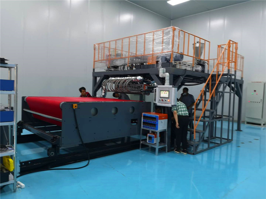 熔噴布生產(chǎn)線_m.5yxyx.com_玖德隆機(jī)械有限公司